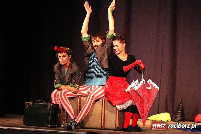 Zdjęcie w galerii na portalu naszraciborz.pl: Pchła Szachrajka w Raciborskim Centrum Kultury wiadomości z regionu