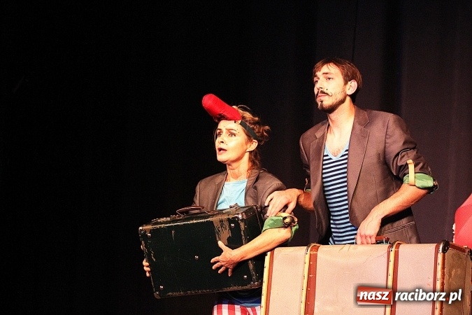 Zdjęcie w galerii na portalu naszraciborz.pl: Pchła Szachrajka w Raciborskim Centrum Kultury wiadomości z regionu