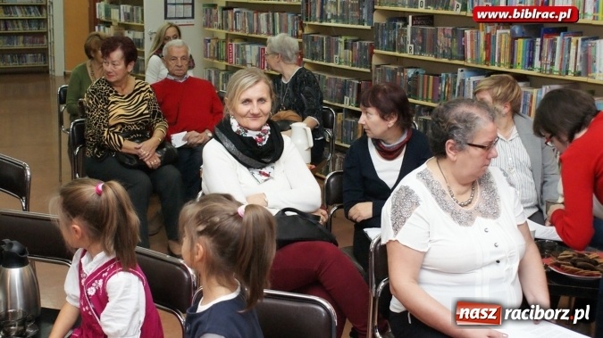 Zdjęcie w galerii na portalu naszraciborz.pl: Pokonać chorobę sztuką po raz kolejny w raciborskiej bibliotece wiadomości z regionu