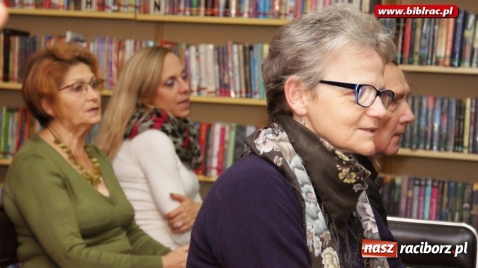 Zdjęcie w galerii na portalu naszraciborz.pl: Pokonać chorobę sztuką po raz kolejny w raciborskiej bibliotece wiadomości z regionu