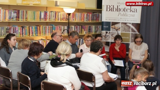 Zdjęcie w galerii na portalu naszraciborz.pl: Pokonać chorobę sztuką po raz kolejny w raciborskiej bibliotece wiadomości z regionu