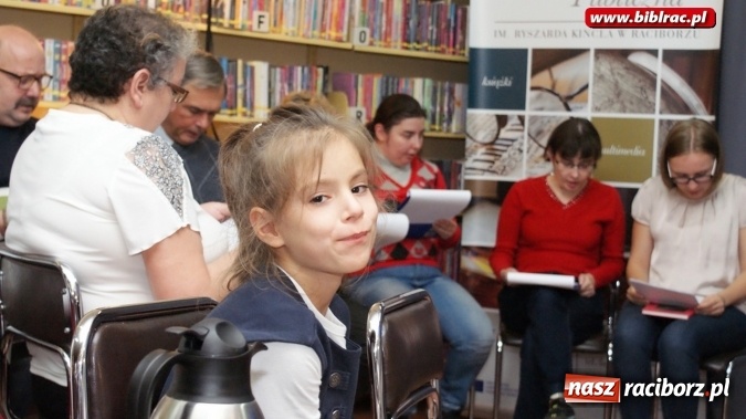 Zdjęcie w galerii na portalu naszraciborz.pl: Pokonać chorobę sztuką po raz kolejny w raciborskiej bibliotece wiadomości z regionu