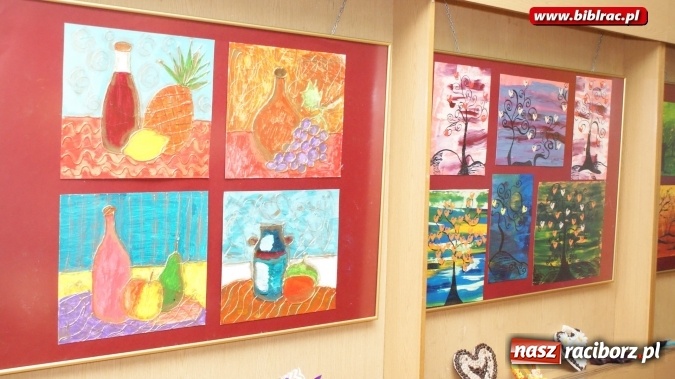 Zdjęcie w galerii na portalu naszraciborz.pl: Pokonać chorobę sztuką po raz kolejny w raciborskiej bibliotece wiadomości z regionu