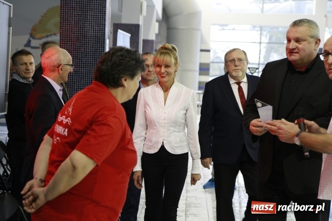 Zdjęcie w galerii na portalu naszraciborz.pl: Pływanie: Pierwszy rekord Polski i zwycięstwo Dolnego Śląska wiadomości z regionu