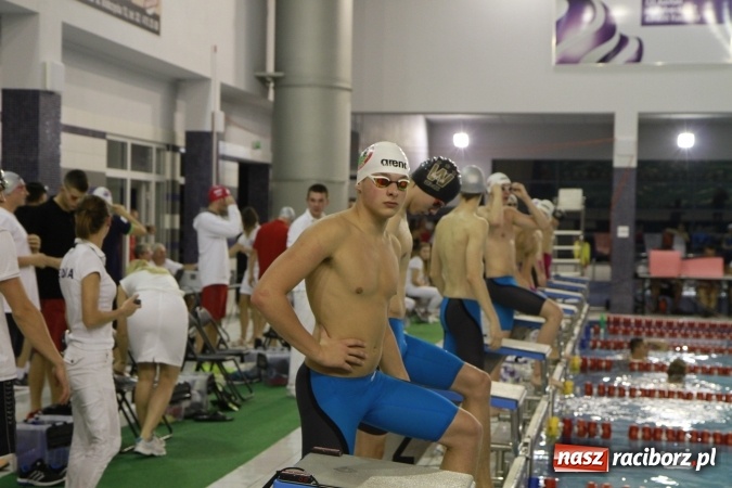 Zdjęcie w galerii na portalu naszraciborz.pl: Pływanie: Pierwszy rekord Polski i zwycięstwo Dolnego Śląska wiadomości z regionu