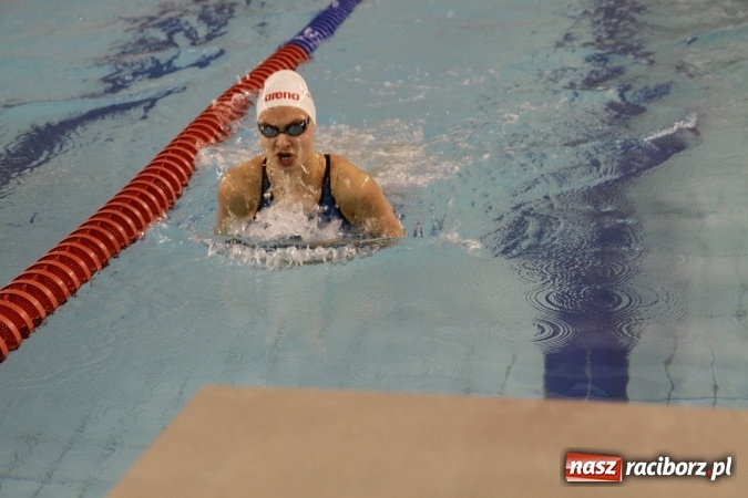 Zdjęcie w galerii na portalu naszraciborz.pl: Pływanie: Pierwszy rekord Polski i zwycięstwo Dolnego Śląska wiadomości z regionu
