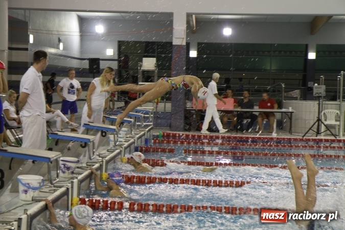 Zdjęcie w galerii na portalu naszraciborz.pl: Pływanie: Pierwszy rekord Polski i zwycięstwo Dolnego Śląska wiadomości z regionu