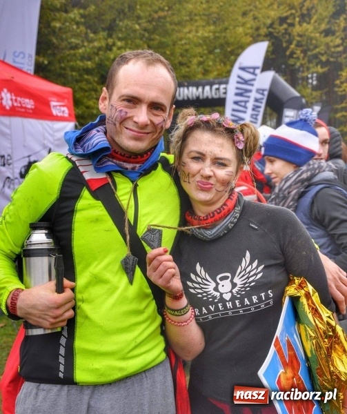 Zdjęcie w galerii na portalu naszraciborz.pl: Czasem słońce, czasem deszcz, czyli Runmageddon Silesia na Pustyni Błędowskiej wiadomości z regionu