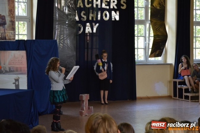 Zdjęcie w galerii na portalu naszraciborz.pl: Nauczyciel wie wszystko, a jak nie wie, to potrafi udawać, że wie - warsztaty w Czw&oacute;rce wiadomości z regionu