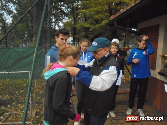 Zdjęcie w galerii na portalu naszraciborz.pl: Na korcie Rafako rozegrano Młodzieżowe Mistrzostwa Raciborza do 20 lat  wiadomości z regionu