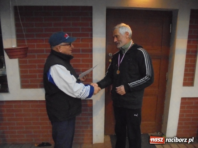 Zdjęcie w galerii na portalu naszraciborz.pl: Na korcie Rafako rozegrano Młodzieżowe Mistrzostwa Raciborza do 20 lat  wiadomości z regionu