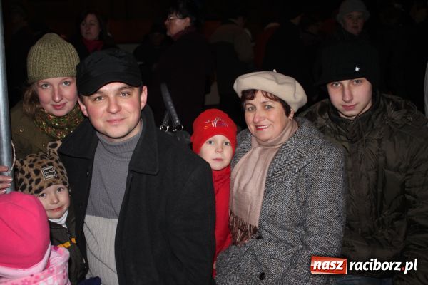 Zdjęcie w galerii na portalu naszraciborz.pl: Weihnachtsmarkt w Tworkowie wiadomości z regionu