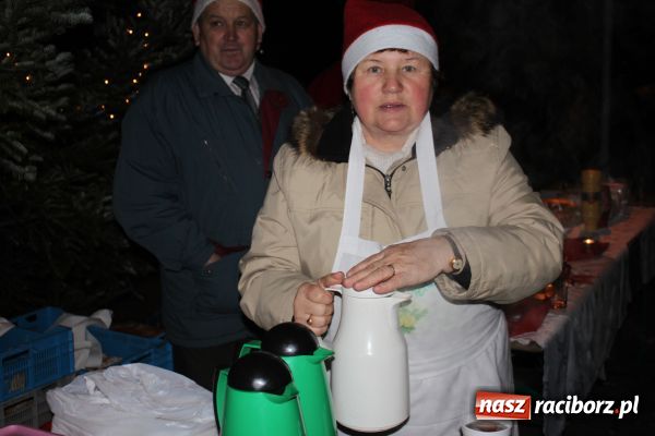 Zdjęcie w galerii na portalu naszraciborz.pl: Weihnachtsmarkt w Tworkowie wiadomości z regionu