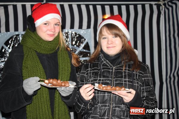 Zdjęcie w galerii na portalu naszraciborz.pl: Weihnachtsmarkt w Tworkowie wiadomości z regionu
