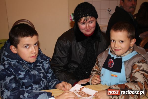 Zdjęcie w galerii na portalu naszraciborz.pl: Weihnachtsmarkt w Tworkowie wiadomości z regionu