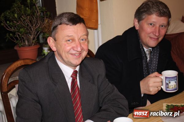 Zdjęcie w galerii na portalu naszraciborz.pl: Weihnachtsmarkt w Tworkowie wiadomości z regionu