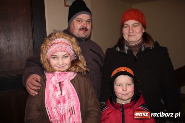 Zdjęcie w galerii na portalu naszraciborz.pl: Weihnachtsmarkt w Tworkowie wiadomości z regionu