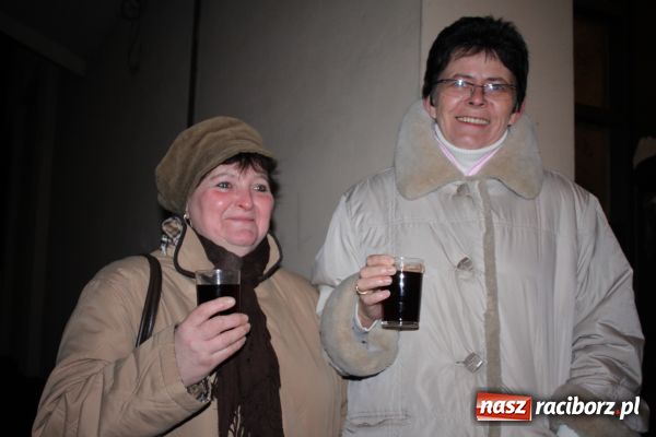 Zdjęcie w galerii na portalu naszraciborz.pl: Weihnachtsmarkt w Tworkowie wiadomości z regionu