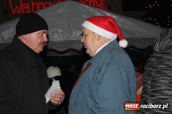 Zdjęcie w galerii na portalu naszraciborz.pl: Weihnachtsmarkt w Tworkowie wiadomości z regionu