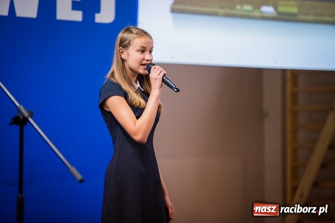 Zdjęcie w galerii na portalu naszraciborz.pl: Miejskie obchody Dnia Edukacji Narodowej. Prezydent wręczył nagrody i wyr&oacute;żnienia wiadomości z regionu