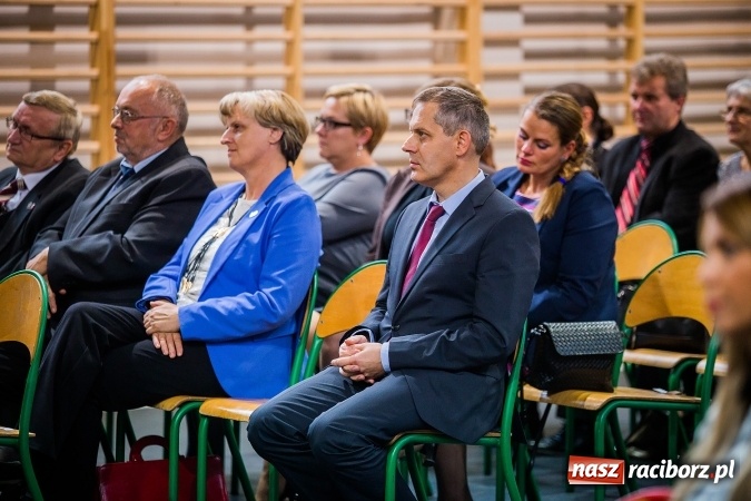 Zdjęcie w galerii na portalu naszraciborz.pl: Miejskie obchody Dnia Edukacji Narodowej. Prezydent wręczył nagrody i wyr&oacute;żnienia wiadomości z regionu