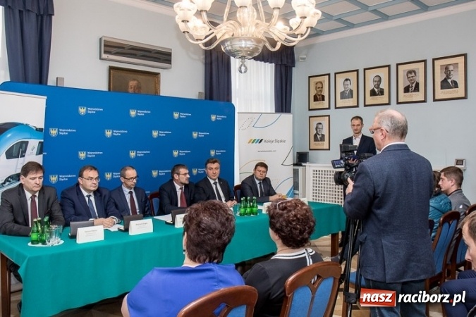 Zdjęcie w galerii na portalu naszraciborz.pl: Podpisano umowę na dostawę nowoczesnych pociągów. Prawdopodobnie ta liczba w przyszłości może się zwiększyć  wiadomości z regionu