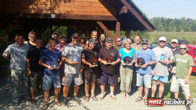 Zdjęcie w galerii na portalu naszraciborz.pl: Jest rekord! Aktywna wędkarska jesień na Babiczoku wiadomości z regionu