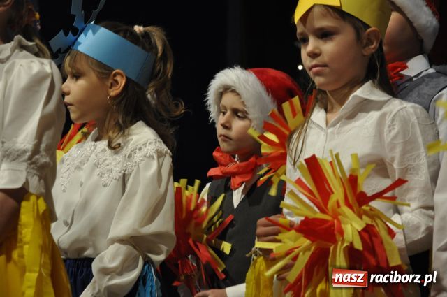 Zdjęcie w galerii na portalu naszraciborz.pl: Tłumy na kiermaszu w Krzanowicach wiadomości z regionu