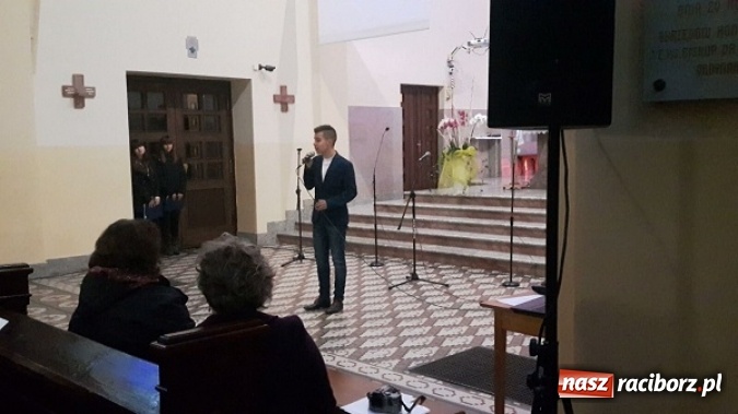 Zdjęcie w galerii na portalu naszraciborz.pl: Wychowankowie MDK w Raciborzu laureatami I Zgierskiego Festiwalu Piosenki Religijnej wiadomości z regionu