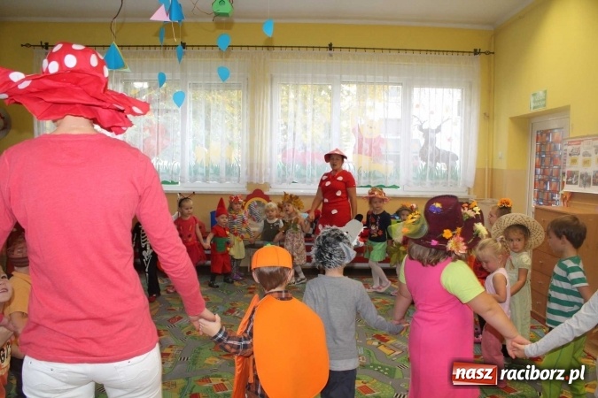 Zdjęcie w galerii na portalu naszraciborz.pl: Jesiennie i kolorowo w Przedszkolu w Sudole  wiadomości z regionu