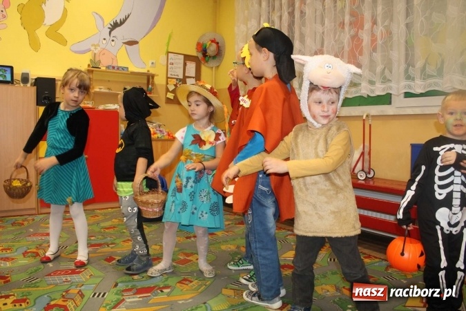 Zdjęcie w galerii na portalu naszraciborz.pl: Jesiennie i kolorowo w Przedszkolu w Sudole  wiadomości z regionu