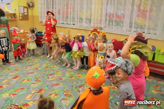 Zdjęcie w galerii na portalu naszraciborz.pl: Jesiennie i kolorowo w Przedszkolu w Sudole  wiadomości z regionu