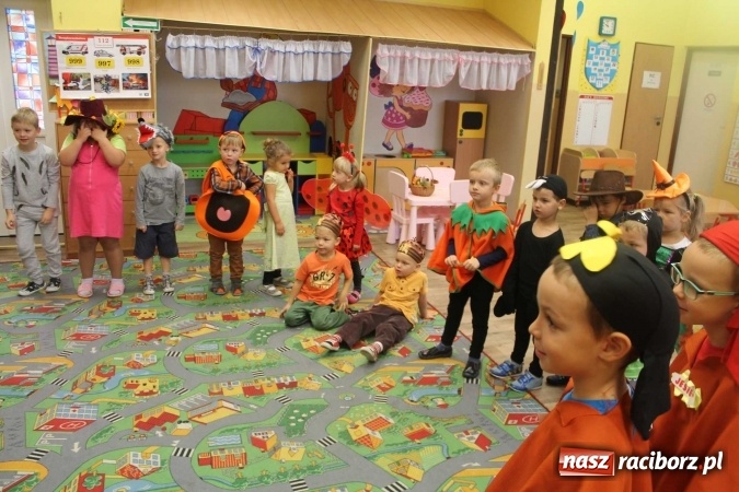 Zdjęcie w galerii na portalu naszraciborz.pl: Jesiennie i kolorowo w Przedszkolu w Sudole  wiadomości z regionu
