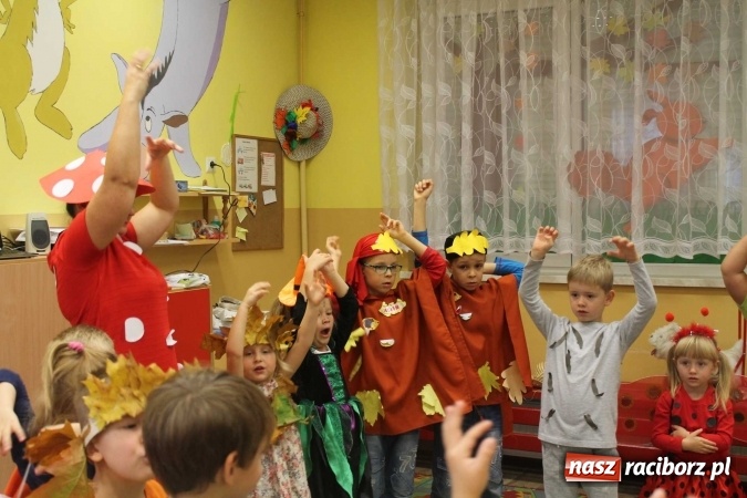 Zdjęcie w galerii na portalu naszraciborz.pl: Jesiennie i kolorowo w Przedszkolu w Sudole  wiadomości z regionu