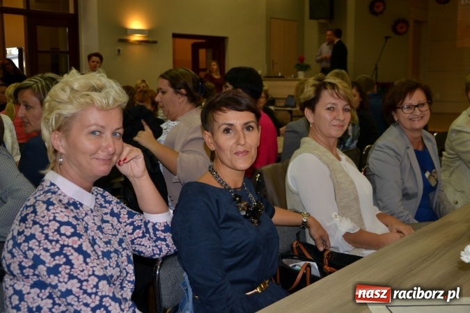 Zdjęcie w galerii na portalu naszraciborz.pl: Dzień Edukacji Narodowej w gminie Krzyżanowice  wiadomości z regionu