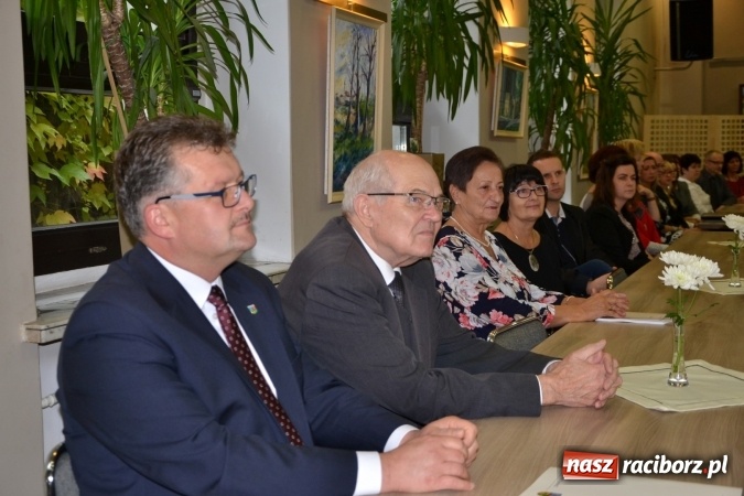 Zdjęcie w galerii na portalu naszraciborz.pl: Dzień Edukacji Narodowej w gminie Krzyżanowice  wiadomości z regionu