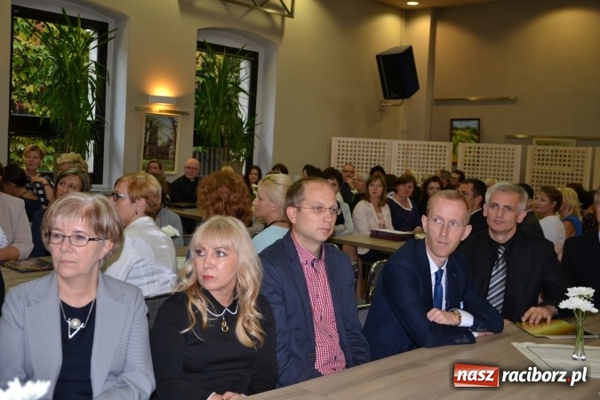 Zdjęcie w galerii na portalu naszraciborz.pl: Dzień Edukacji Narodowej w gminie Krzyżanowice  wiadomości z regionu