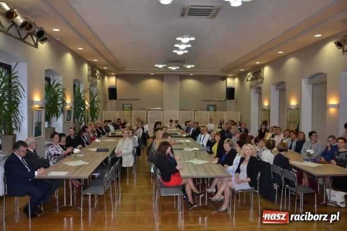 Zdjęcie w galerii na portalu naszraciborz.pl: Dzień Edukacji Narodowej w gminie Krzyżanowice  wiadomości z regionu