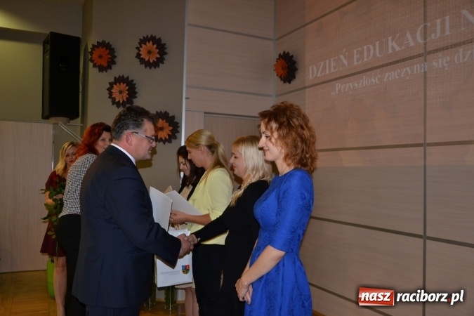 Zdjęcie w galerii na portalu naszraciborz.pl: Dzień Edukacji Narodowej w gminie Krzyżanowice  wiadomości z regionu