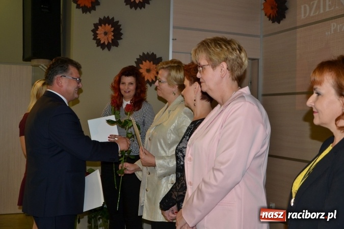 Zdjęcie w galerii na portalu naszraciborz.pl: Dzień Edukacji Narodowej w gminie Krzyżanowice  wiadomości z regionu