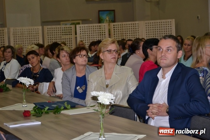 Zdjęcie w galerii na portalu naszraciborz.pl: Dzień Edukacji Narodowej w gminie Krzyżanowice  wiadomości z regionu