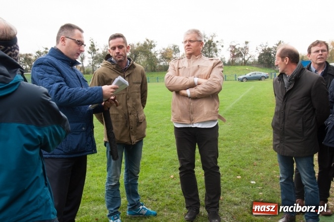 Zdjęcie w galerii na portalu naszraciborz.pl: Radni komisji branżowej z gospodarską wizytą na Srebrnej wiadomości z regionu