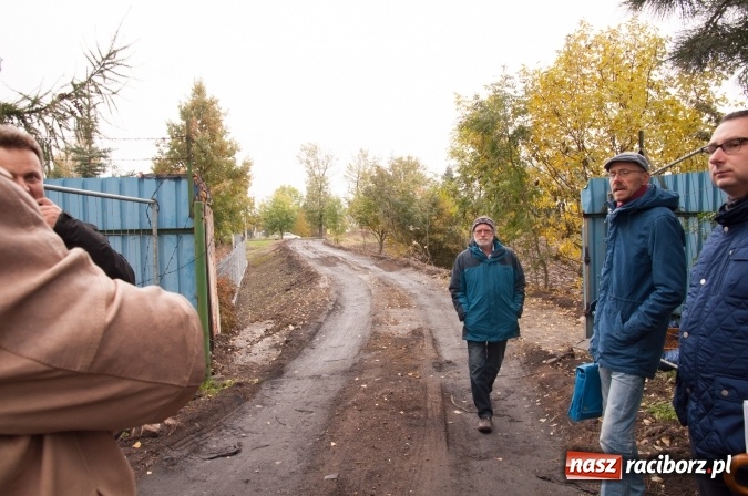 Zdjęcie w galerii na portalu naszraciborz.pl: Radni komisji branżowej z gospodarską wizytą na Srebrnej wiadomości z regionu