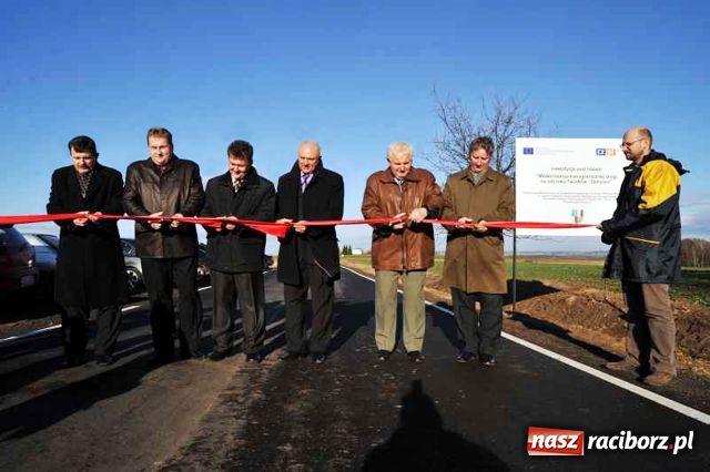 Zdjęcie w galerii na portalu naszraciborz.pl: Modernizacja transgranicznej drogi wiadomości z regionu