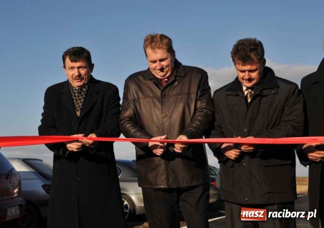 Zdjęcie w galerii na portalu naszraciborz.pl: Modernizacja transgranicznej drogi wiadomości z regionu