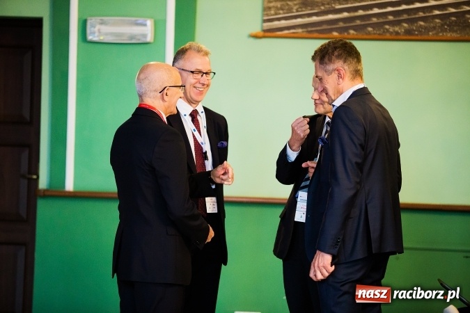 Zdjęcie w galerii na portalu naszraciborz.pl: W Raciborzu dyskutują o trzeciej rewolucji przemysłowej wiadomości z regionu