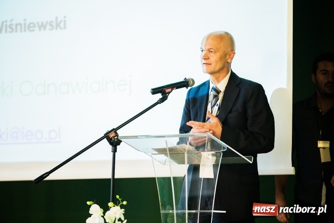 Zdjęcie w galerii na portalu naszraciborz.pl: W Raciborzu dyskutują o trzeciej rewolucji przemysłowej wiadomości z regionu