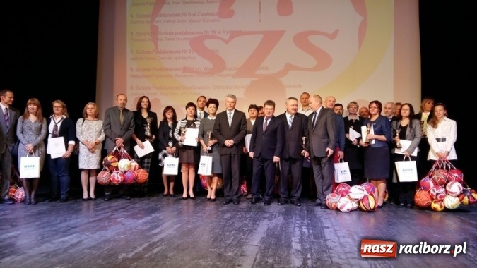 Zdjęcie w galerii na portalu naszraciborz.pl: Sport szkolny. Ewa Sienkiewicz najlepsza na Śląsku  wiadomości z regionu