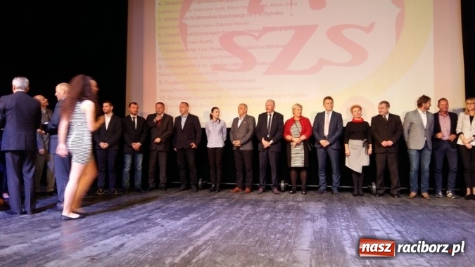 Zdjęcie w galerii na portalu naszraciborz.pl: Sport szkolny. Ewa Sienkiewicz najlepsza na Śląsku  wiadomości z regionu