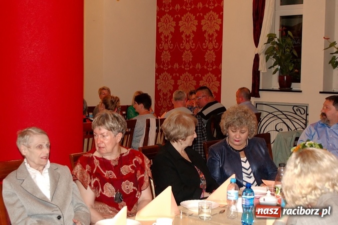 Zdjęcie w galerii na portalu naszraciborz.pl: Nauczycielska Solidarność świętowała w Raciborskiej Dzień Edukacji Narodowej wiadomości z regionu